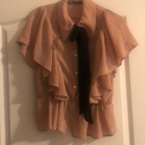 Classy Sleeveless Blouse